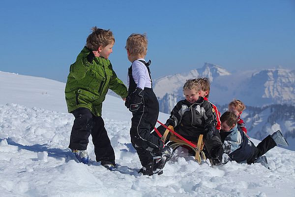 Family experiences winter