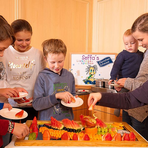 Children's buffet